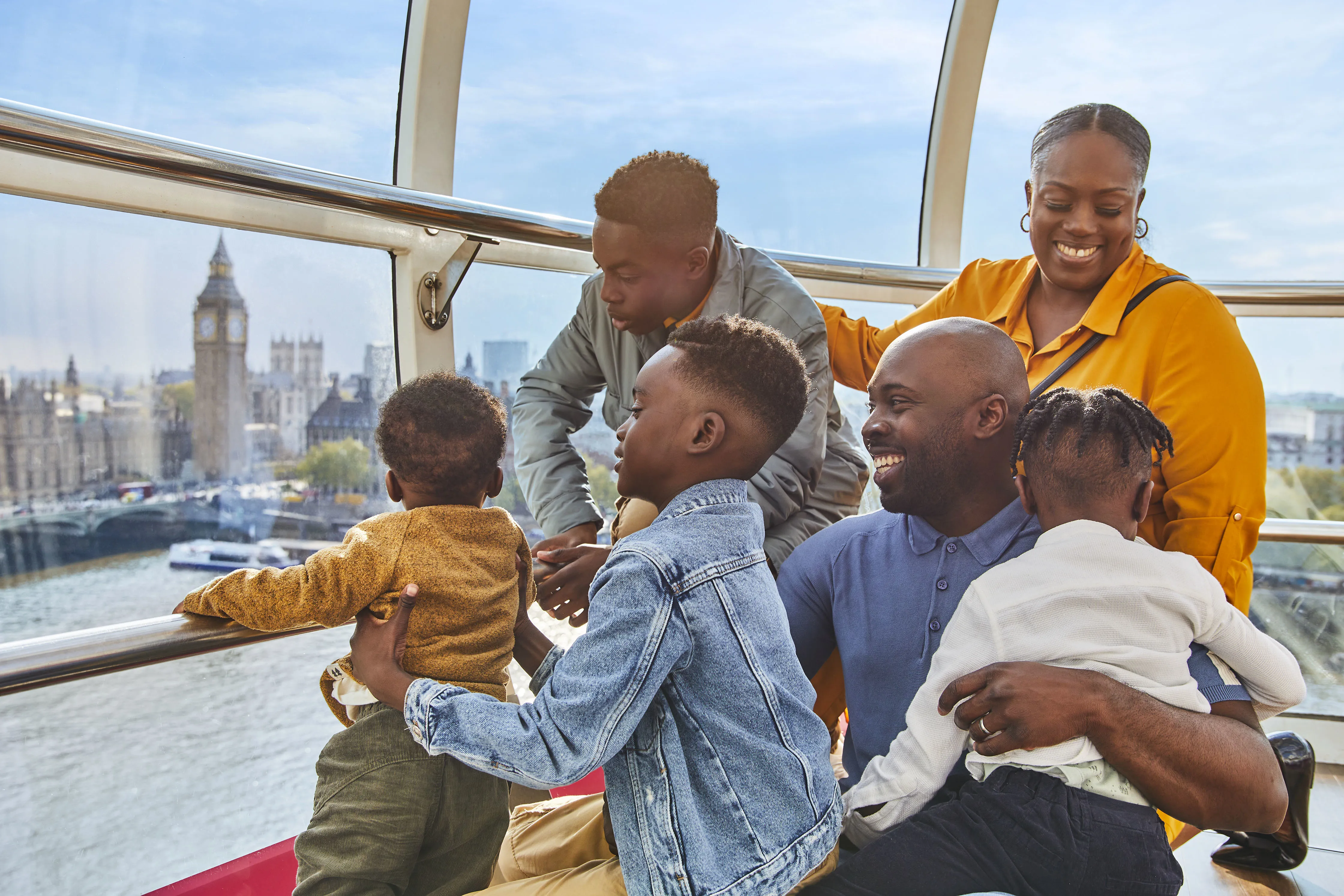 22747 London Eye 1A Family 0107 Rgb Ns