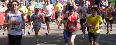 People running marathon