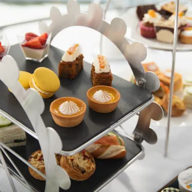 USF0793 LE Afternoon Tea 9474